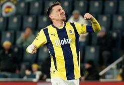 Fenerbahçe'de Mert Hakan Yandaş kararını verdi