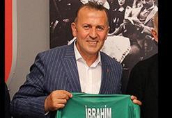 Karşıyaka'da Mehmet Karal sesleri