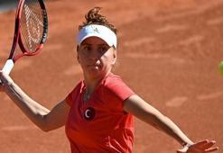 Berfu Cengiz, Wimbledon'a elemelerin ilk turunda veda etti