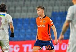 Başakşehir'den ayrıldı! Yeni adresi Çin oldu