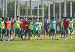 Bursaspor sezonu taraftarıyla açtı