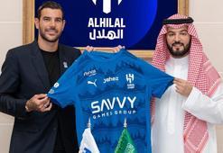 Theo Hernandez, resmen Al Hilal'de