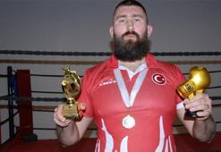 Milli kick boksçu Muhammed Dursun: 'Bayrağımızı gururla dalgalandıracağım'