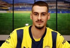 Fenerbahçe genç oyuncunun lisansını çıkardı