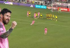Lionel Messi gol perdesini muhteşem frikikle açtı!