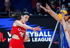 (ÖZET) Filenin Sultanları istediğini bulamadı! | Sırbistan - Türkiye maç sonucu: 3-0