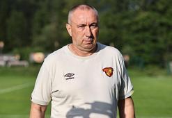 Stanimir Stoilov: 1-2 pozisyonda oynatacak oyuncumuz yok