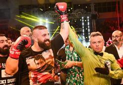 WBC Asya Şampiyonu Tuncelili Umut Çamkıran, Cvetkov’u 3'üncü rauntta devirdi