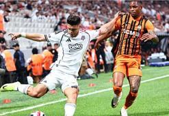 Beşiktaş'ta Rashica krizi!