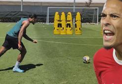 Liverpool'un Hollandalısından frikik dersleri!