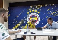 Fenerbahçe transferde aradığını Suudi Arabistan'da buldu! Çubuklu forma için can atıyor, maaşını da düşürecek