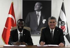 Beşiktaş, yeni transferini resmen açıkladı! KAP'a bildirildi...