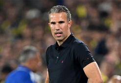 Feyenoord teknik direktörü Robin van Persie: 'Ölü toplardan iyi pozisyonlar ürettiler'