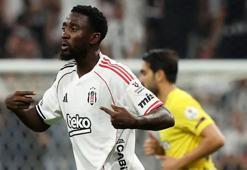 Beşiktaş'ta iki sakatlık birden! Aynı dakikada oyundan çıktılar...