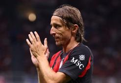 Milan sezona kayıpla başladı! Milan - Cremonese maç sonucu: 2-1