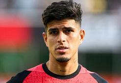 Arsenal, Tottenham'ın elinden Hincapie'yi de alıyor