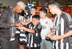 Beşiktaş'ın yeni transferi İstanbul'a geldi! Djalo'dan ilk açıklama: Bu kulübü daha iyi yerlere getireceğiz