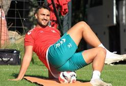 Karşıyaka Ömer Faruk'u bekliyor