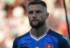 Slovakya'dan Almanya sürprizi! Maçın adamı Fenerbahçeli Milan Skriniar