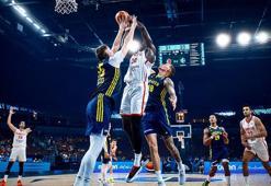 (ÖZET)12 DEV ADAM ÇEYREK FİNALDE! Basketbol Milli Takımı İsveç'i yendi