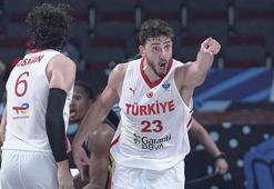 12 Dev Adam, yarı final için sahaya çıkıyor