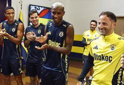 Fenerbahçe'nin yeni hocası Domenico Tedesco'ya sürpriz doğum günü kutlaması!