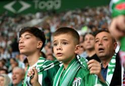 Bursaspor'da ilk defa maça giden çocukların büyük heyecanı