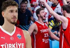 Alperen Şengün Ercan Osmani'ye verdiği sözünü tuttu! 12 Dev Adam'ın gümüş madalyası sonrası