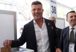 Fenerbahçe Başkan Adayı Sadettin Saran, oyunu kullandı