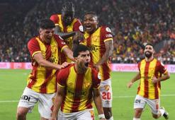 Göztepe ders veriyor