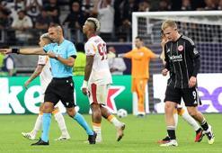 Mario Basler'den Galatasaray'a olay eleştiri: 480 milyon harcadılar, beş yediler