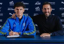 Nico O'Reilly 2030'a kadar Manchester City'de! Genç yıldızdan 5 yıllık imza