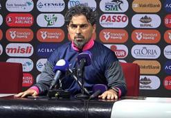 Çaykur Rizespor Teknik Direktörü İlhan Palut, ilk yarıdan memnun değil