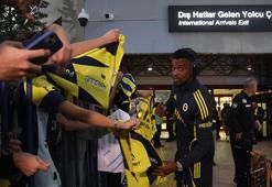 Fenerbahçe kafilesine Samsun'da coşkulu karşılama