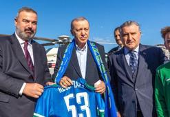 Cumhurbaşkanı Erdoğan, Çaykur Rizespor Futbol Kulübü ve Rize Çay İlkokulunu ziyaret etti