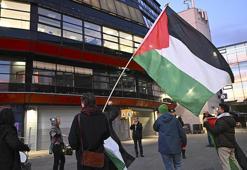 Norveç'te İsrail Milli Takımı'na şok: Oslo'da binlerce kişi, İsrail'i protesto etti
