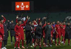 Hakan Çalhanoğlu'ndan 100. milli maçında 2 asist! Bulgaristan'ın şifresini kaptan çözdü