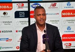 Kluivert'ın görevine son verildi