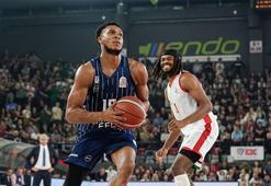 Anadolu Efes deplasmanda farklı kazandı