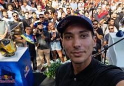 Toprak Razgatlıoğlu memleketi Alanya'da coşkuyla karşılandı