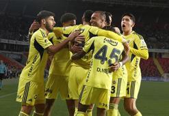(ÖZET) Gaziantep'te 3 puan Fenerbahçe'nin! Gaziantep FK - Fenerbahçe maçı sonucu: 0-4