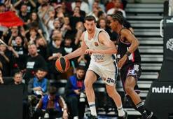 Paris Basketball'u Anadolu Efes durdurdu, Euroleague'de galibiyeti hatırladı (Maç Sonucu 80-90)