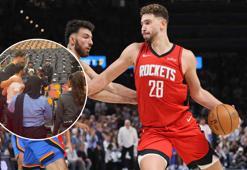 Alperen Şengün, Toronto maçı öncesi Türk taraftarlarla bir araya geldi