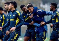 Fenerbahçe'de Viktoria Plzen maçının kamp kadrosu açıklandı!