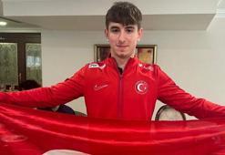 Milli masa tenisçi Enes Burç dünya üçüncüsü oldu