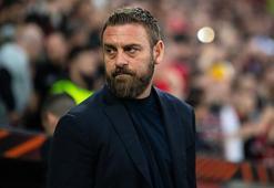 Daniele De Rossi, Genoa'ya imzayı attı