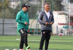 Karşıyaka suni çim için önlem aldı