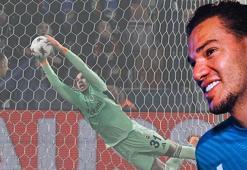 Sen ne yaptın Ederson! Fenerbahçe'nin kalecisi, inanılmazı başardı...