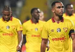 Göztepe gözünü yukarı dikti! Juan'dan 3 dakikada 2 gol | Maç sonucu Kasımpaşa - Göztepe: 0-2