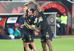 Çorum kritik maçta 3 puanı 3 golle aldı... Çorum FK - Iğdır FK maç sonucu 3-1